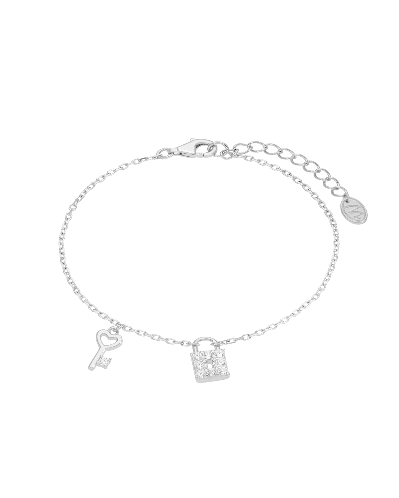 Pulsera de plata de ley con llave y candado y circonitas en microengaste.