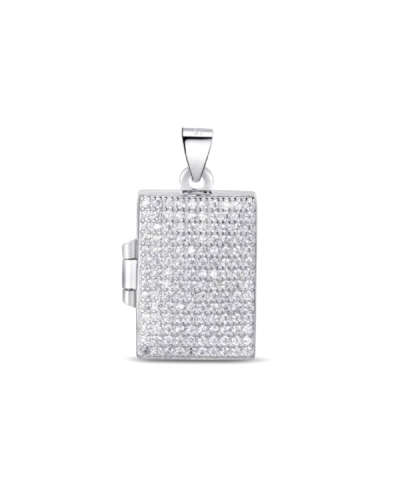 Este colgante de plata rectangular, incrustado con circonitas, sirve tanto como joya elegante como guardapelo sentimental. Su di
