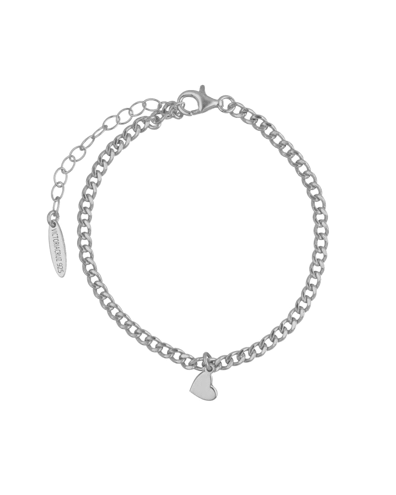 Esta exquisita pulsera de plata de ley presenta una serie de eslabones finamente trabajados que se entrelazan con elegancia, cre