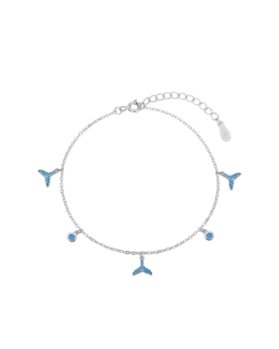 La tobillera de plata rodiada presenta colas de ballena y chatones con piedras azules, con una longitud ajustable de 23 + 5 cm. 