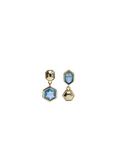 Estos elegantes pendientes están fabricados en plata de ley y destacan por sus colgantes con diseño hexagonal y gema azul. Ideal