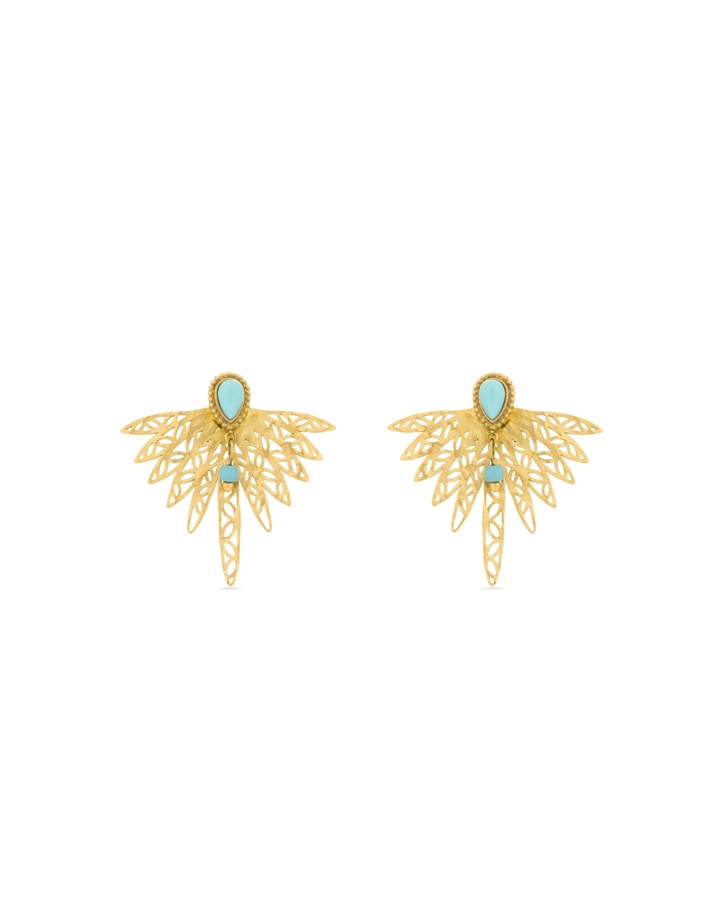 Pendientes acabados en oro amarillo de 18k. El estilo Boho es una estética de espíritu libre que mezcla diferentes culturas y ex