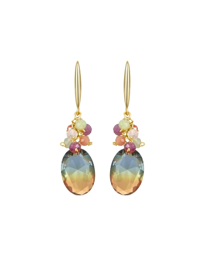 Pendientes para mujer de plata de ley 925 acabado en oro amarillo de 18 quilates y cristales multicolor. Una joya poderosa, su c