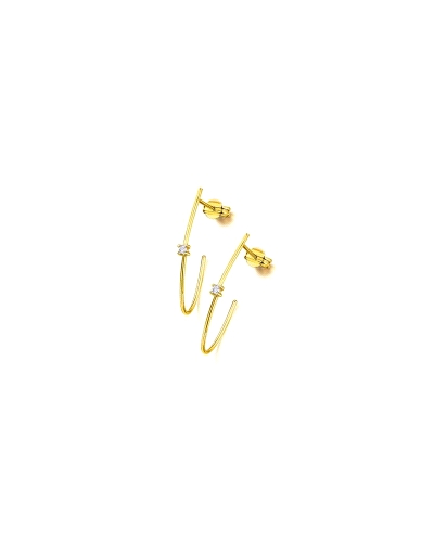 Pendientes LeCarré para mujer fabricados en oro de 18Kt con diamantes de 0,05 quilates. Se trata de unos elegantes y atractivos 