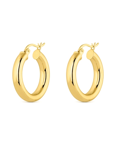 El pendiente de plata chapada en oro en forma de aro tubular de 5 x 25 mm es una joya contemporánea y elegante, perfecta para qu