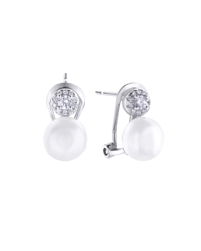 Los pendientes de plata de Durán Exquse de la colección Pearl son una pieza sofisticada y refinada, diseñada para quienes buscan