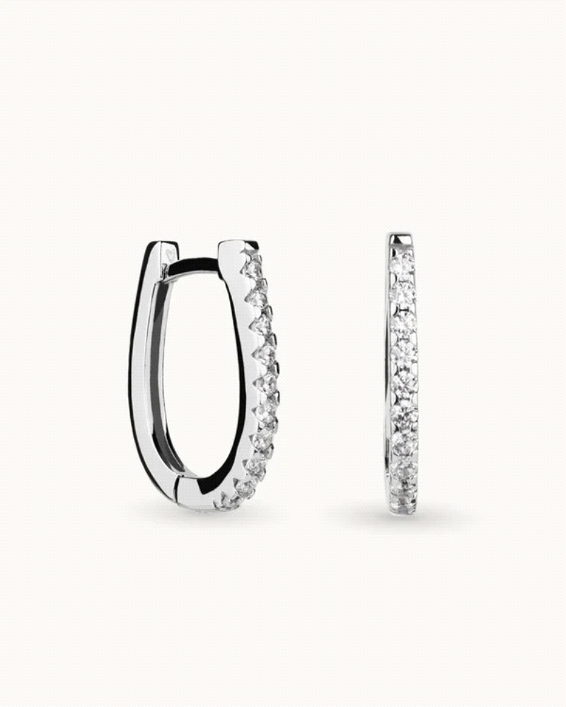 Pendientes en plata de ley 925mls con doble baño de platino y rodio y circonitas EXCELLENCE STAR CUT talladas con los estándares