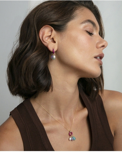 Descubre la armonía entre elegancia y naturaleza con este exclusivo collar de plata de ley 925 de la marca Viceroy. Su diseño de