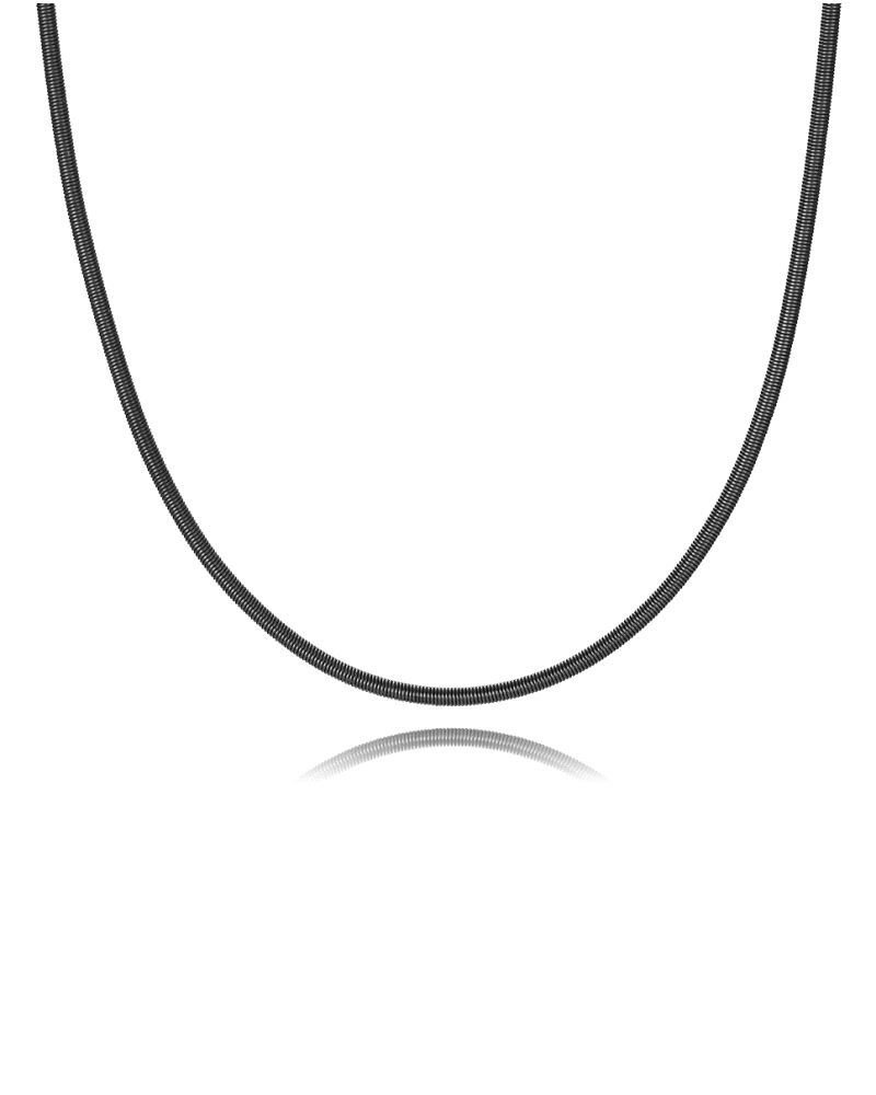 El collar Viceroy 15199C09010 combina acero y titanio con acabados IP negro y dorado, ofreciendo un diseño moderno y elegante. C
