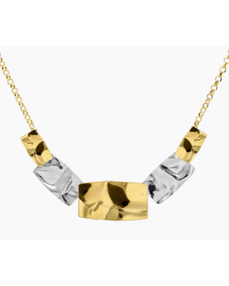 Collar corto de Plata de Ley bañada en Oro de 18kt y Rodio. Largo de 40-45cm con cadena rolo y cierre mosquetón de la colección 