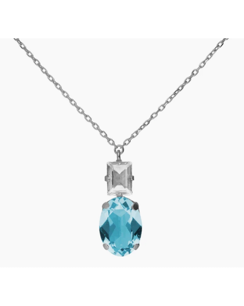 Collar corto con cristal de Plata de Ley bañada en Rodio y oval en color azul. Largo de 40-45cm con cierre reasa y cadena diaman