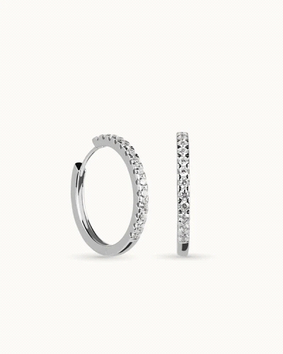 Pendientes en plata de ley 925mls con doble baño de platino y rodio y circonitas EXCELLENCE STAR CUT talladas con los estándares