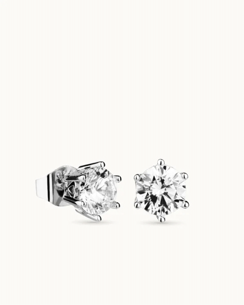 Pendientes en plata de ley 925mls con doble baño de platino y rodio y circonitas EXCELLENCE STAR CUT talladas con los estándares