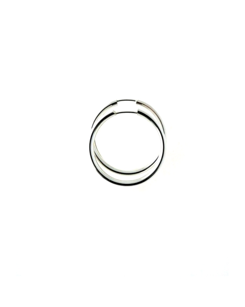 Pendiente plata de ley de aro liso gordo de 25 mm de diámetro.